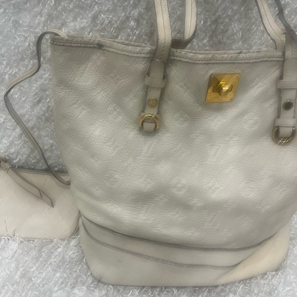LV  Monogram Empreinte Citadine PM - Picture 1 of 16